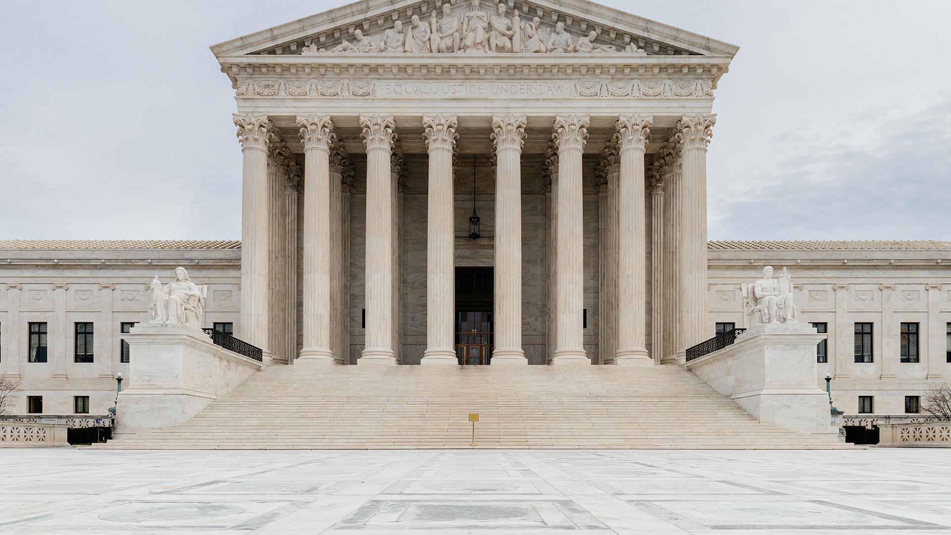 USA, Washington DC, Jefferson Memorial, front exterior 